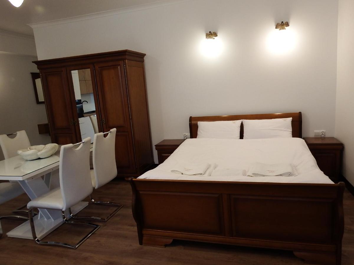 Apartamenty Pod Katedra Bielsko-Biała Ngoại thất bức ảnh