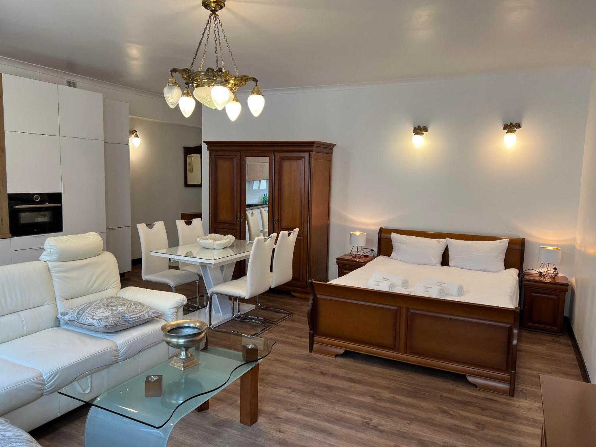 Apartamenty Pod Katedra Bielsko-Biała Ngoại thất bức ảnh