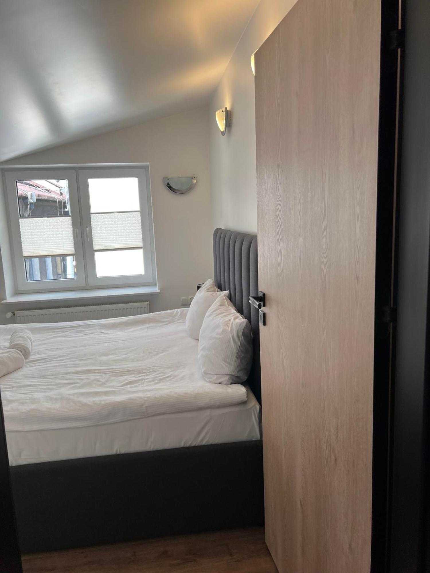 Apartamenty Pod Katedra Bielsko-Biała Ngoại thất bức ảnh